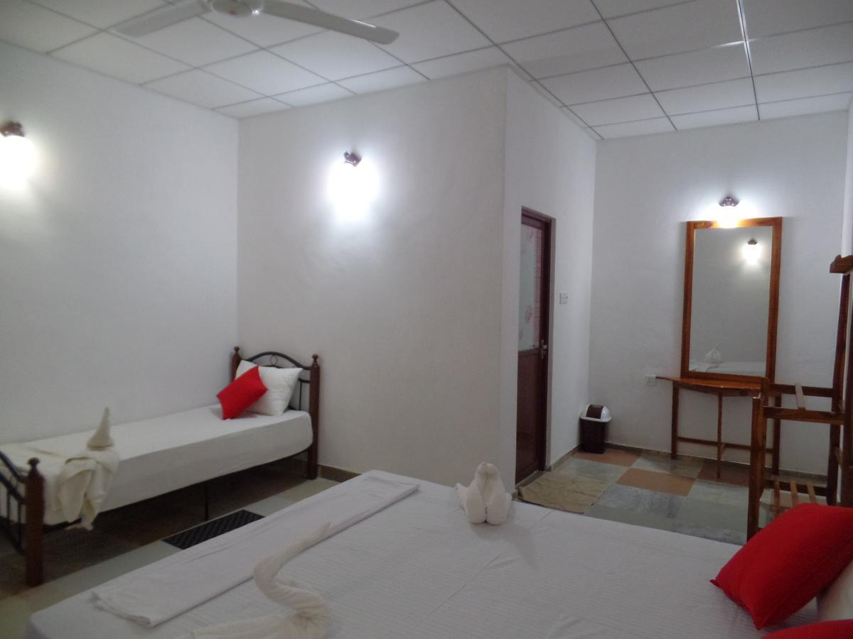 סיגירייה Amaya River Side Homestay מראה חיצוני תמונה